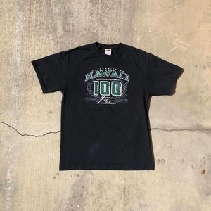 Vintage Y2K University of Hawaii Warriors T-Shirt
